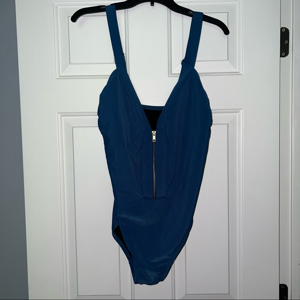 Shade & Shore Navy Blue Zipper One Lice Bathing Suit